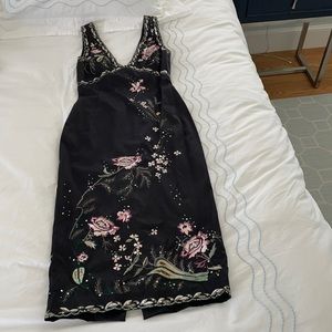 Mandalay sz 4 satin dress worn twice